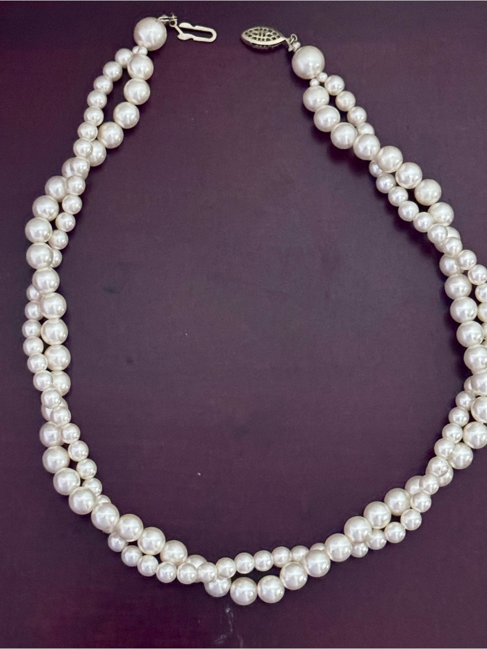 Classic White Imitation Pearl Twisted Necklace, 17" long